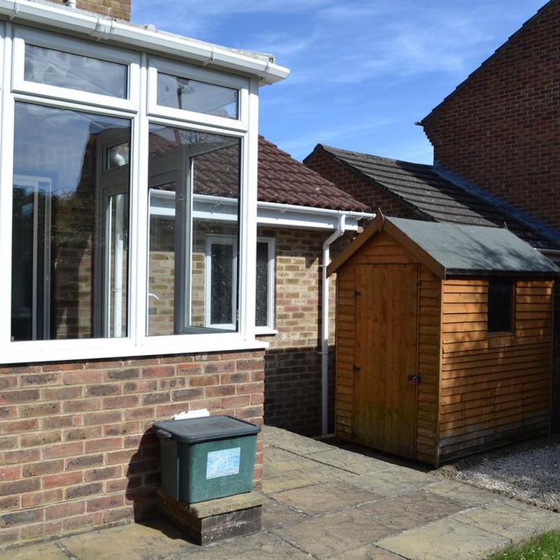 2 bedroom semi-detached house to rent Winterborne Came