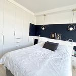 Rent 3 bedroom apartment of 121 m² in Paris
