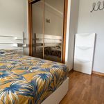 Alugar 3 quarto apartamento de 94 m² em Corroios