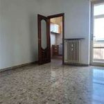 Rent 4 bedroom apartment of 98 m² in Torino