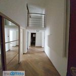 Affitto 3 camera appartamento di 120 m² in Rome