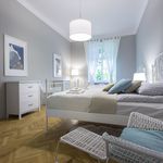 Wynajmij 2 sypialnię apartament z 130 m² w Kraków