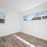Rent 2 bedroom apartment of 65 m² in Laguna Beach