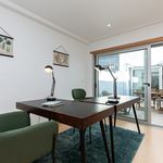 Rent 2 bedroom apartment of 119 m² in Porto