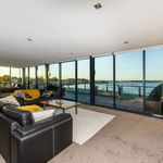 Rent 4 bedroom apartment of 377 m² in Perth
