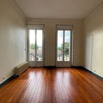Rent 8 bedroom house of 237 m² in BORDEAUX