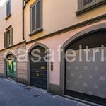 Rent 5 bedroom apartment of 220 m² in Bergamo