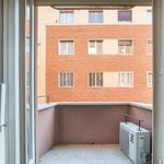 Affitto 7 camera appartamento di 144 m² in Roma