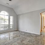 Rent 4 bedroom apartment of 359 m² in Houston