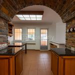 Rent 5 bedroom house of 442 m² in Nea Erythraia