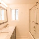 Rent 3 bedroom apartment of 139 m² in Redondo Beach