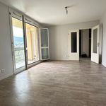 Appartement de 50 m² avec 2 chambre(s) en location à  Chambéry 