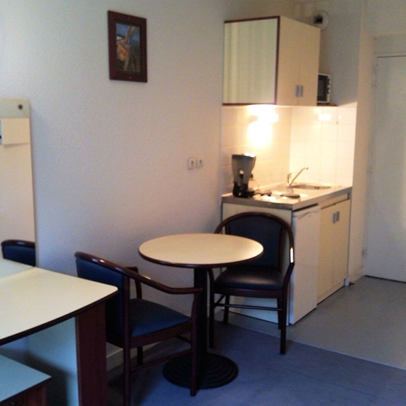 En location Appartement 1 pièce 19 m Rennes