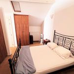 Rent 1 bedroom apartment of 90 m² in Ixelles