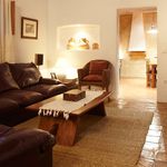 Rent 6 bedroom house in Ibiza