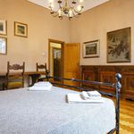 Rent 4 bedroom apartment of 160 m² in Bologna