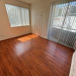 Rent 2 bedroom apartment in Lincoln