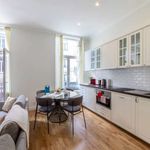 Rent 1 bedroom apartment of 65 m² in Bruxelles