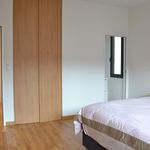 Maison de 247 m² avec 6 chambre(s) en location à Marseille