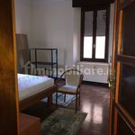 Affitto 5 camera appartamento di 160 m² in Ancona