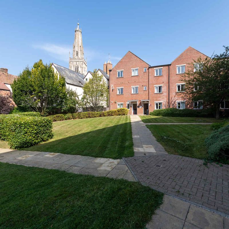 Collegiate Upper Quay House, Gloucester Student Accommodation | Amber