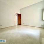 Rent 2 bedroom apartment of 74 m² in Palermo