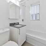 Rent 1 bedroom apartment of 62 m² in Toronto