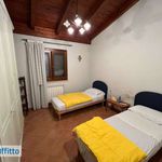 Affitto 5 camera casa di 130 m² in Corato