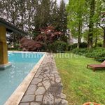 Rent 5 bedroom house of 600 m² in Appiano Gentile