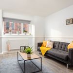 Rent 4 bedroom student apartment in Leeds