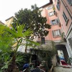 Affitto 4 camera appartamento di 125 m² in Milan